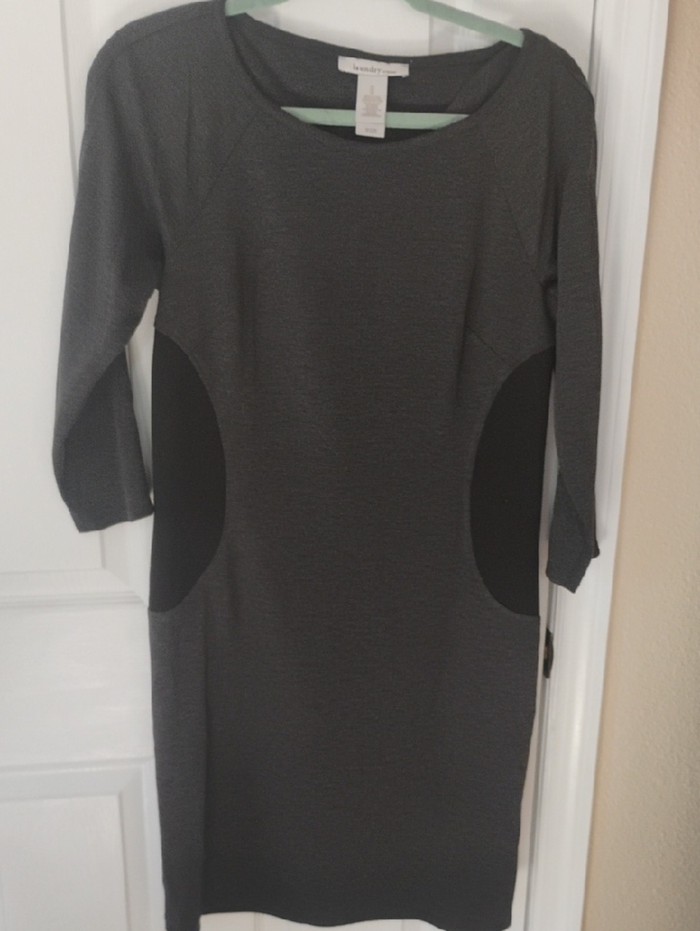 Laundry by Design heather charcoal gray dress With 3/4 sleeves Size 10 $195 Ret